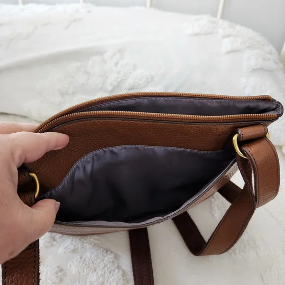 Fossil Brown Pebble Leather Crossbody Bag. Beautiful Bag - Picture 8 of 9